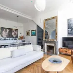 Comme Maison Sur L'ile Saint Louis Paris