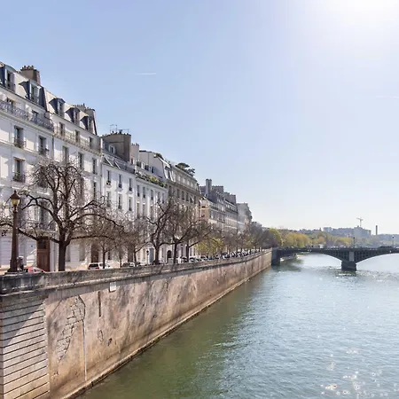 Comme Maison Sur L'ile Saint Louis Lägenhet *