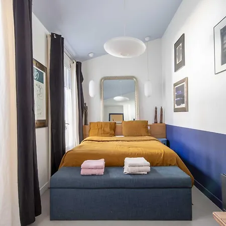 Comme Maison Sur L'ile Saint Louis *